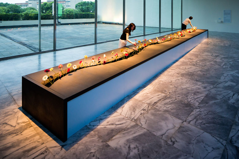 The Moving Garden Mixed media interactive installation, 2009/2015   Collection of Amy & Leo Shih, Installation view at Taipei Fine Arts Museum 的圖說